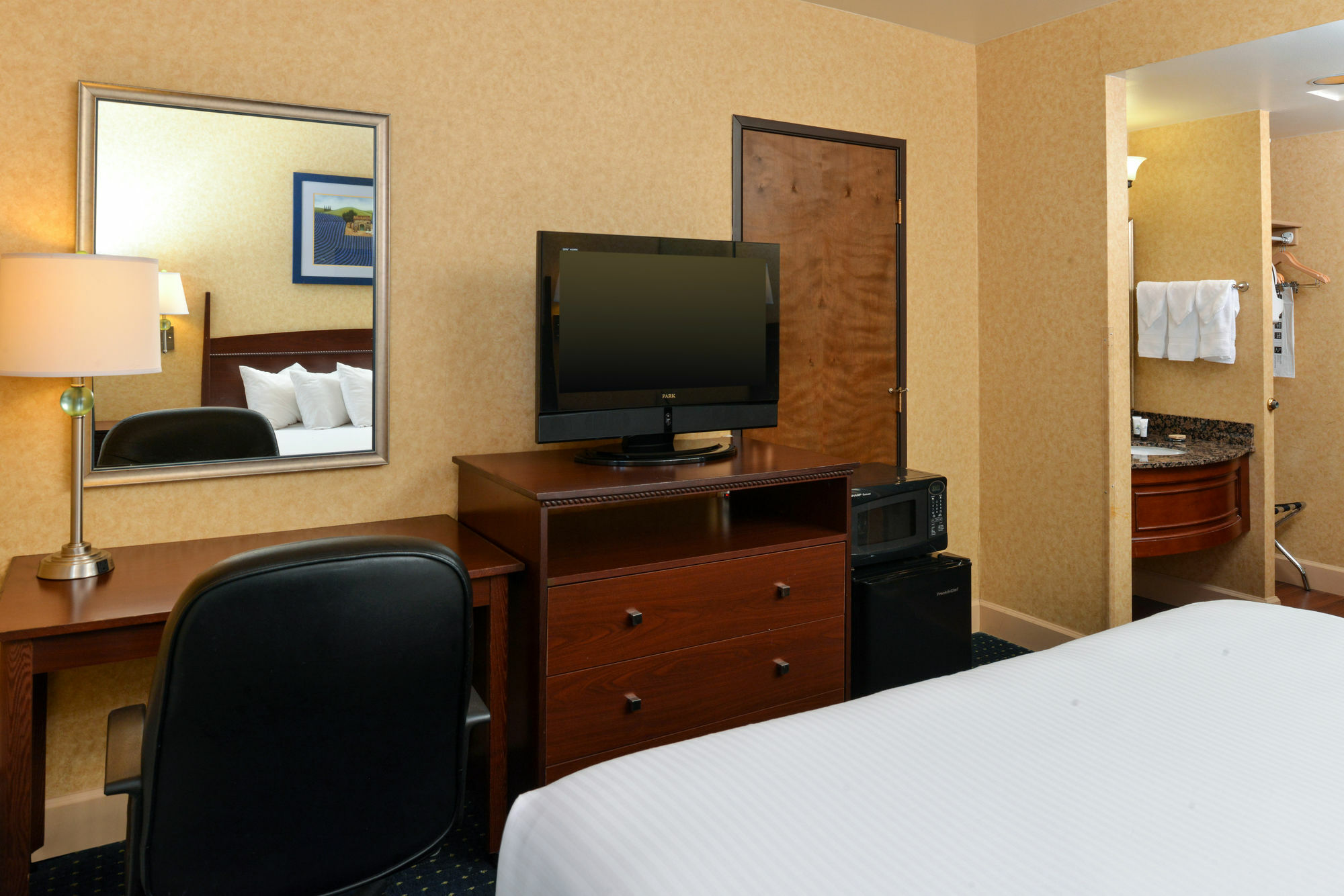 Holiday Inn - Salem By Ihg Exteriör bild