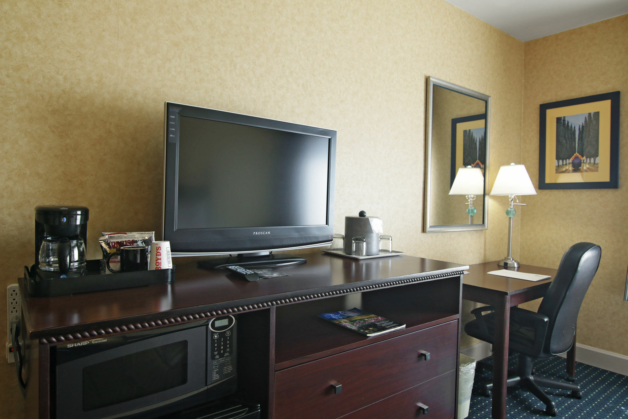 Holiday Inn - Salem By Ihg Exteriör bild
